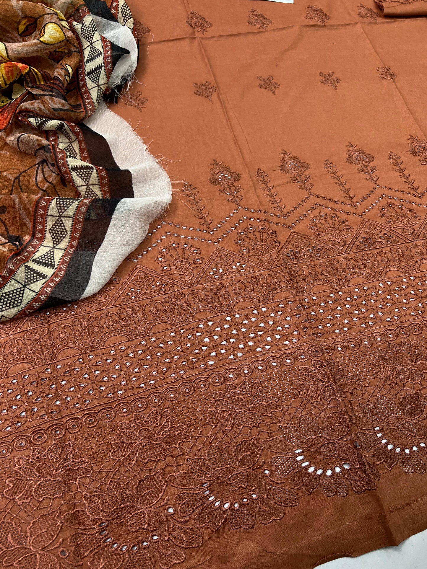 Maria B Inspired – Embroidered 3-Piece Suit