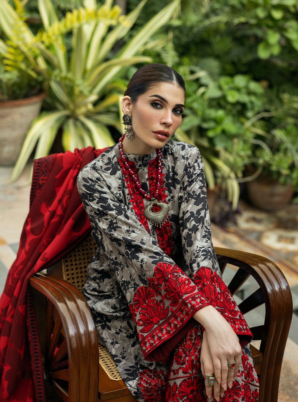 Zainab Chottani Inspired